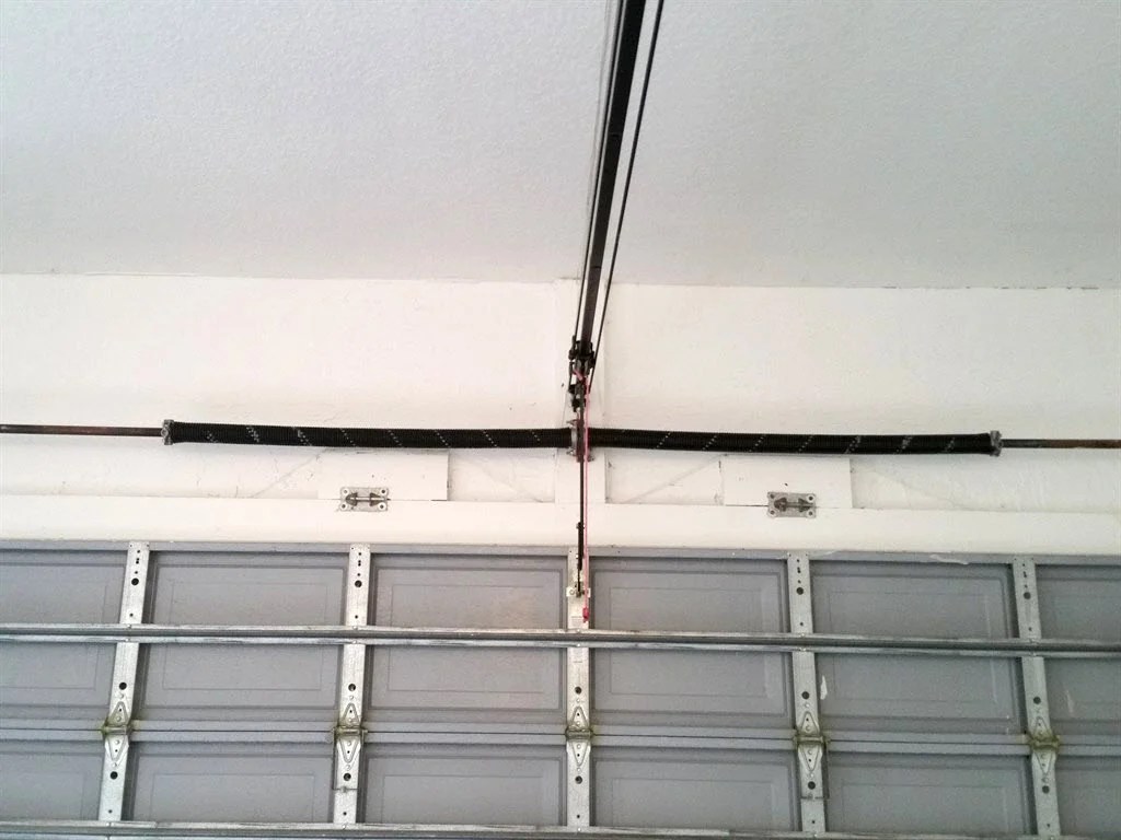 4 Signs Pointing Towards Garage Door Spring Replacement In Vaughan